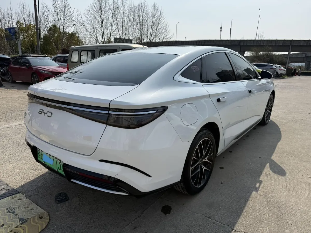 2024 BYD Seal 1.5L 110HP L4 E-CVT PHEV 17.6KWH,autocango,china used car exporter,china ev exporter,chinese used car exporter,chinese used ev exporter