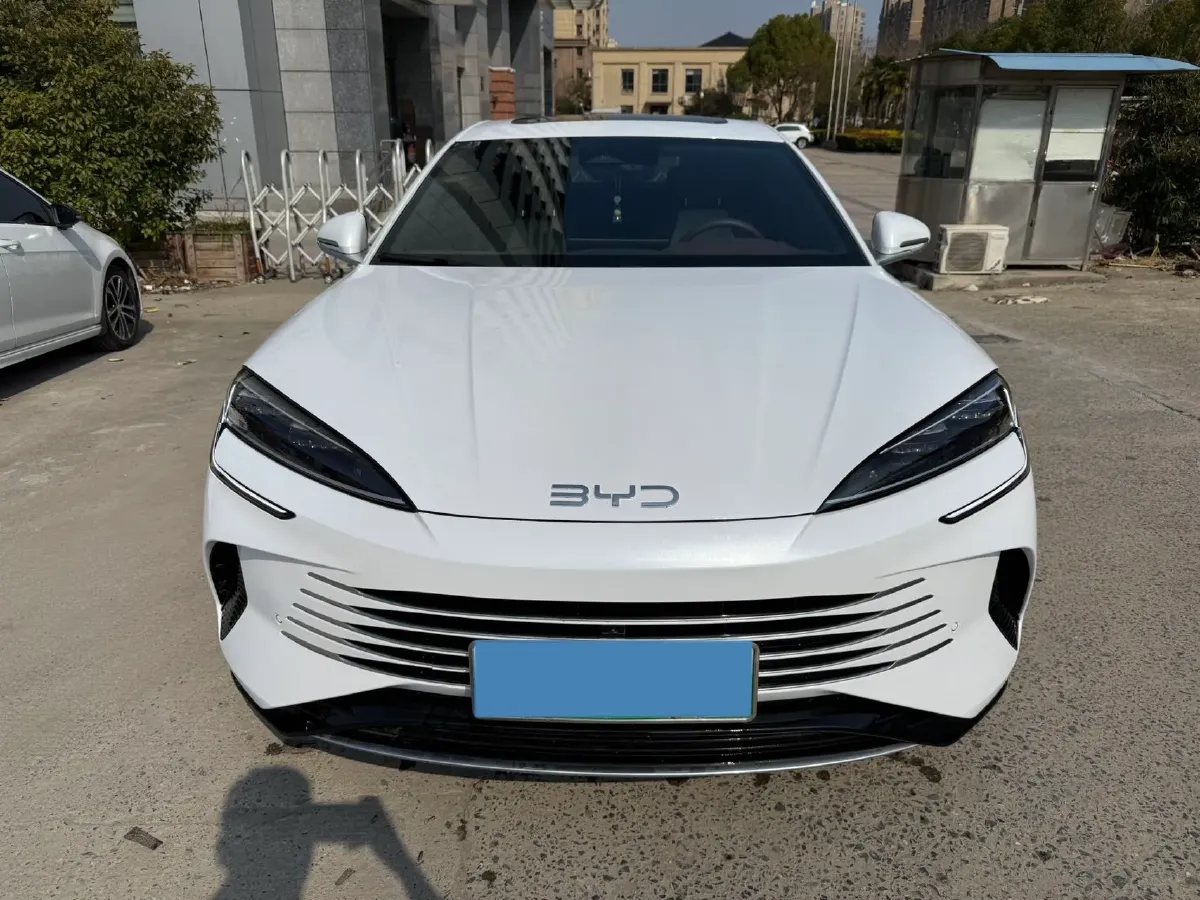 2024 BYD Seal 1.5L 110HP L4 E-CVT PHEV 17.6KWH,autocango,china used car exporter,china ev exporter,chinese used car exporter,chinese used ev exporter