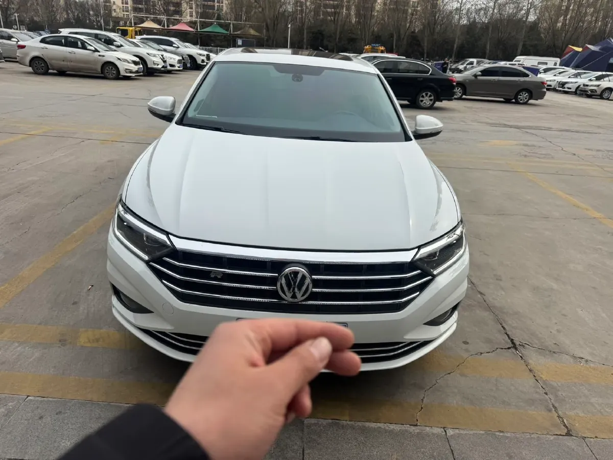 2022 Volkswagen Sagitar 1.4T 150HP L4 7DCT,autocango,china used car exporter,china ev exporter,chinese used car exporter,chinese used ev exporter