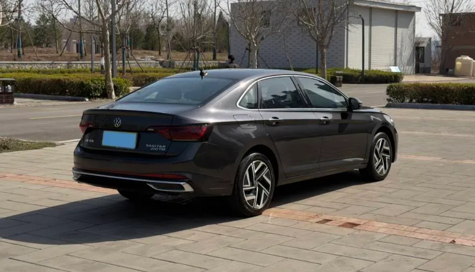 2023 Volkswagen Sagitar 1.2T 116HP L4 7DCT,autocango,china used car exporter,china ev exporter,chinese used car exporter,chinese used ev exporter