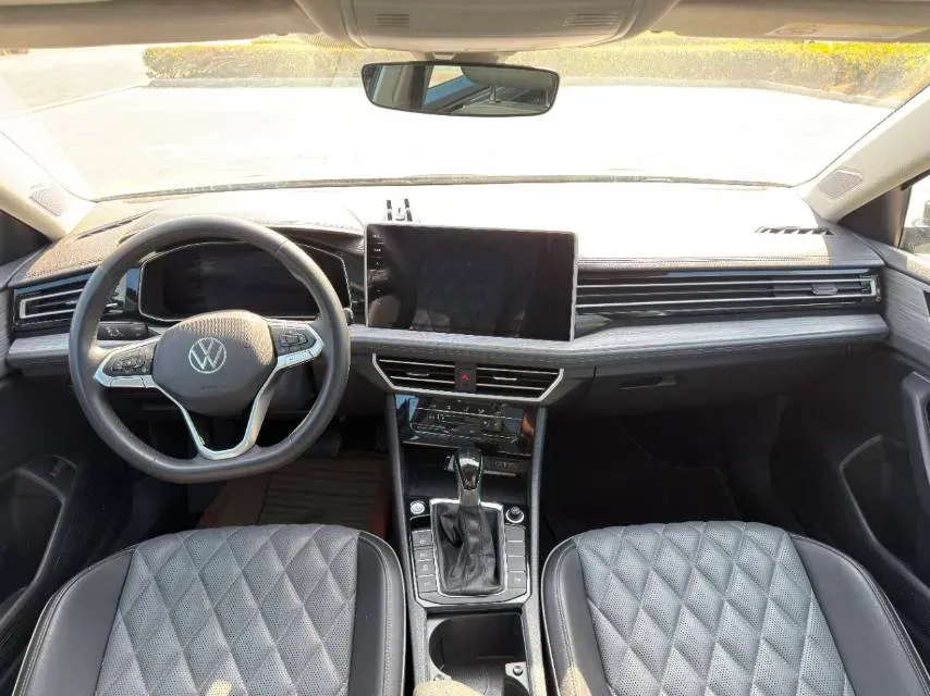 2023 Volkswagen Sagitar 1.2T 116HP L4 7DCT,autocango,china used car exporter,china ev exporter,chinese used car exporter,chinese used ev exporter