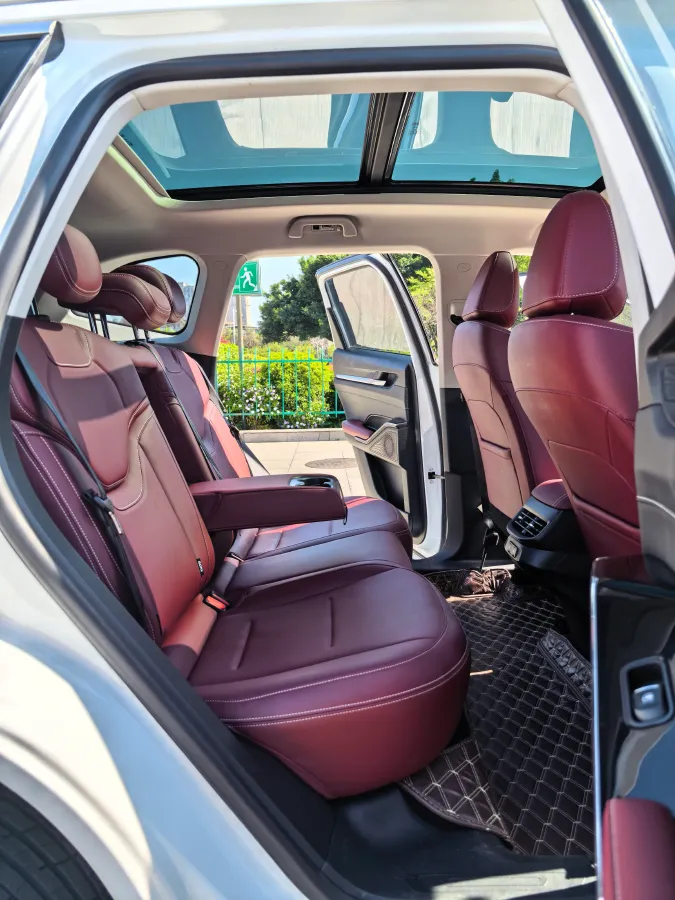 2021 Haval H6 2.0T 211HP L4 7DCT,autocango,china used car exporter,china ev exporter,chinese used car exporter,chinese used ev exporter