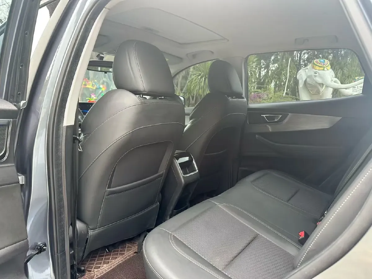 2021 Chery Tiggo 5x 1.5L 116HP L4 CVT,autocango,china used car exporter,china ev exporter,chinese used car exporter,chinese used ev exporter