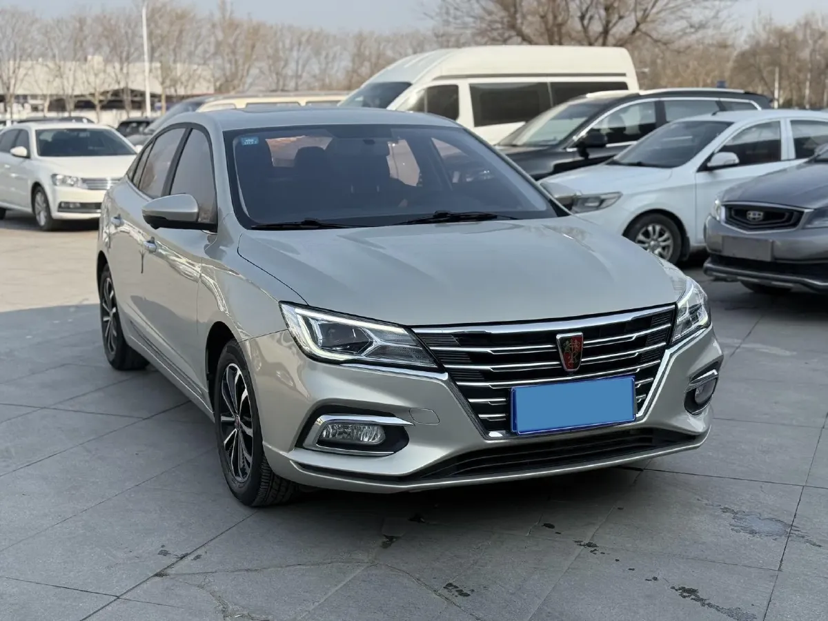 2020 Roewe i5 1.5L 120HP L4 CVT,autocango,china used car exporter,china ev exporter,chinese used car exporter,chinese used ev exporter