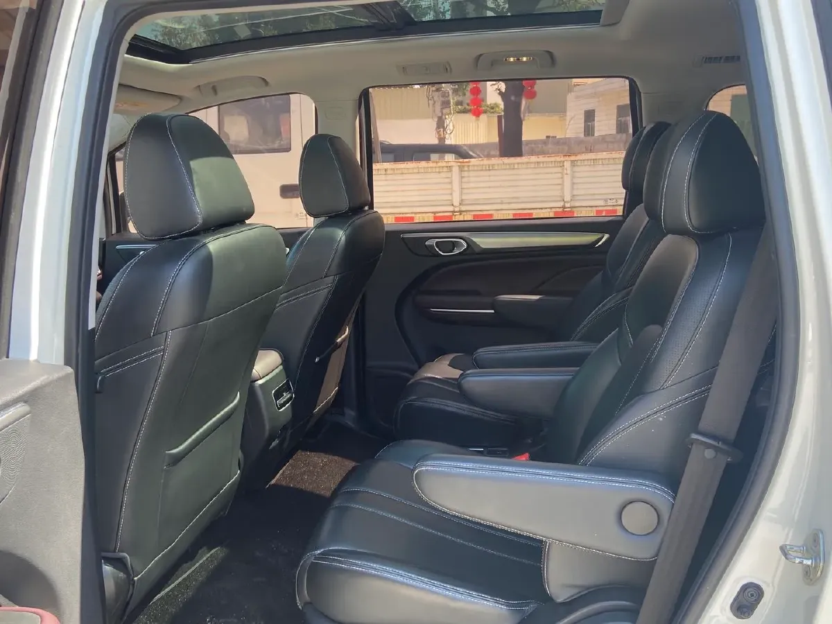 2021 GAC Trumpchi M6 1.5T 169HP L4 7DCT,autocango,china used car exporter,china ev exporter,chinese used car exporter,chinese used ev exporter