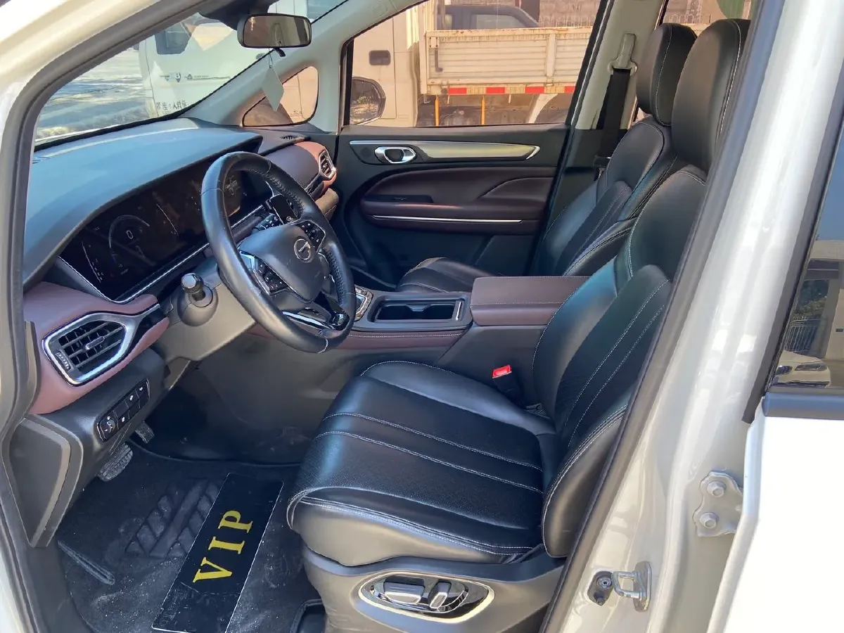 2021 GAC Trumpchi M6 1.5T 169HP L4 7DCT,autocango,china used car exporter,china ev exporter,chinese used car exporter,chinese used ev exporter