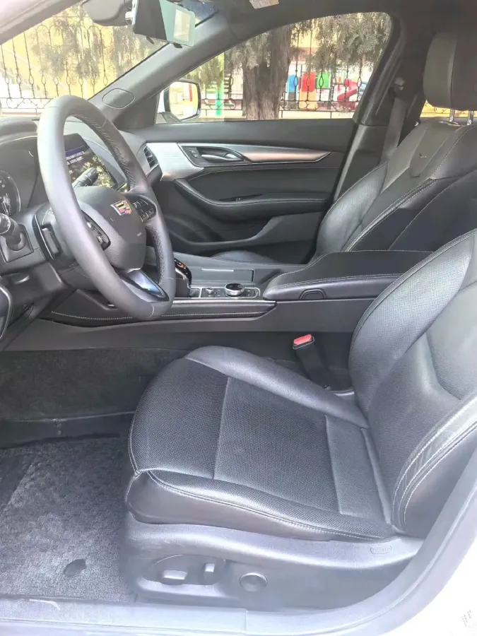 2022 Cadillac CT5 2.0T 237HP L4 10AT,autocango,china used car exporter,china ev exporter,chinese used car exporter,chinese used ev exporter