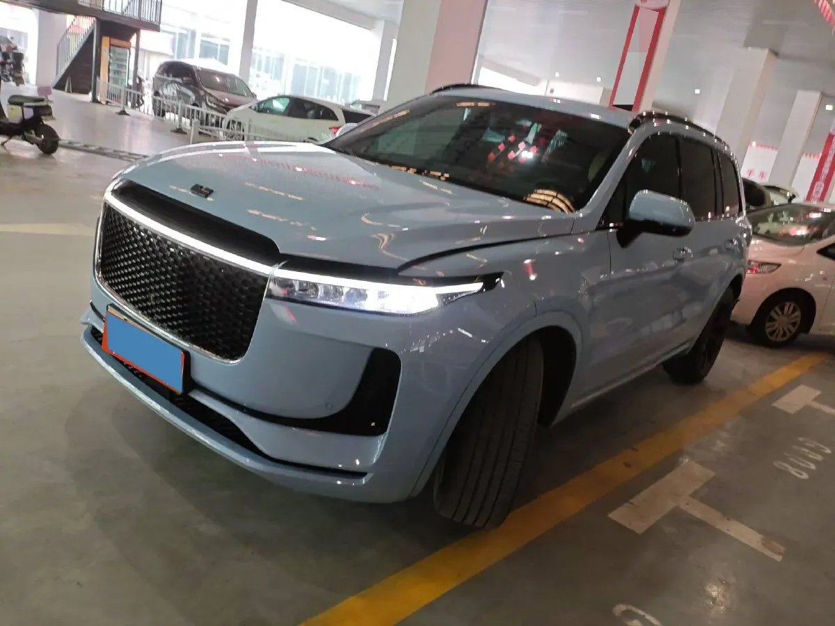 2020 Li ONE Range Extended 131HP REEV 40.5KWH,autocango,china used car exporter,china ev exporter,chinese used car exporter,chinese used ev exporter