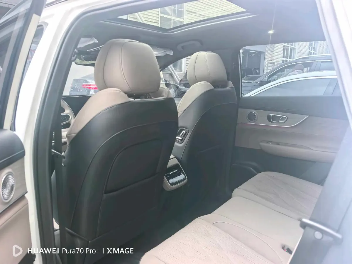 2025 Chery Tiggo 8 Plus 1.6T 197HP L4 7DCT,autocango,china used car exporter,china ev exporter,chinese used car exporter,chinese used ev exporter