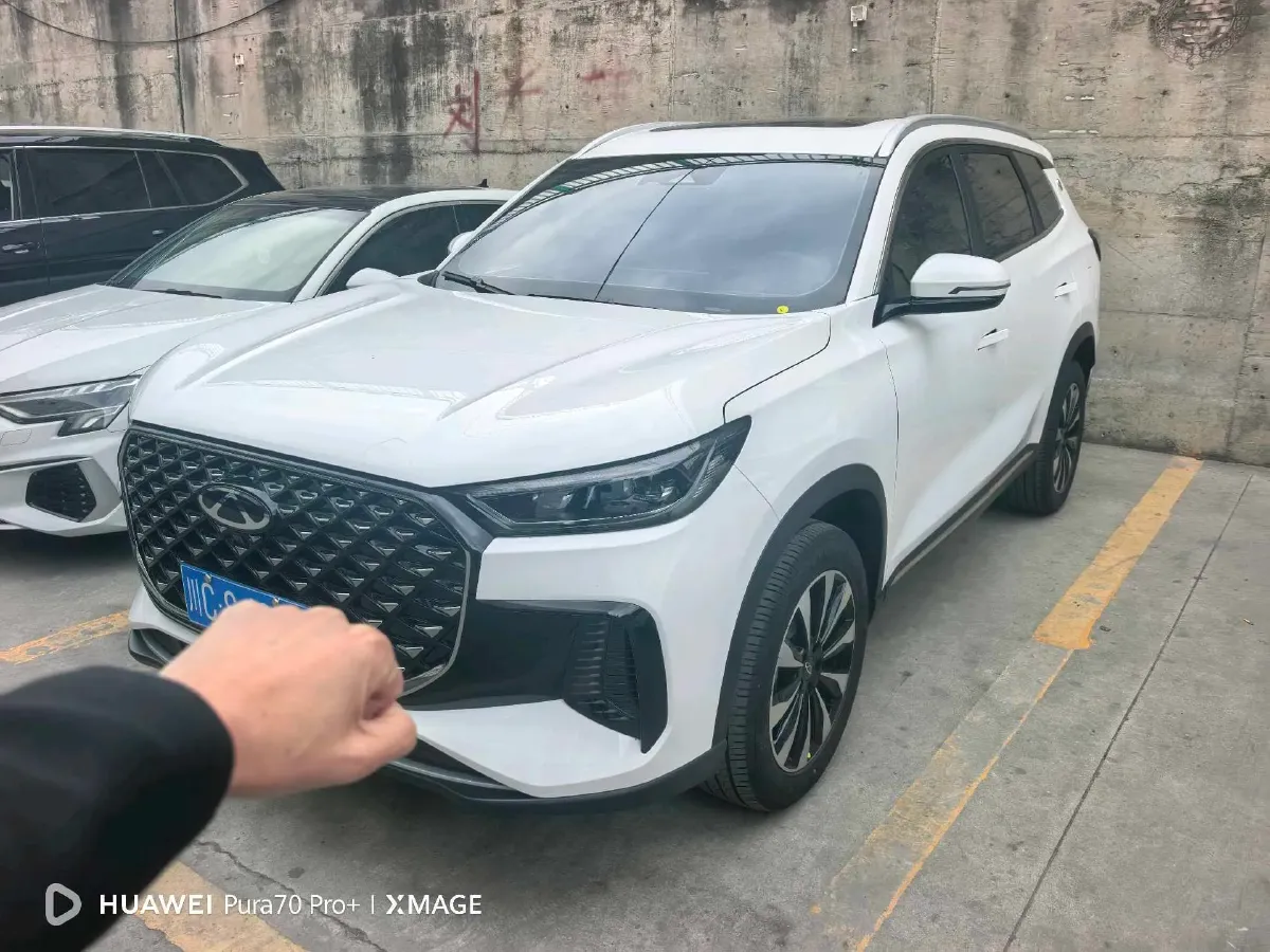 2025 Chery Tiggo 8 Plus 1.6T 197HP L4 7DCT,autocango,china used car exporter,china ev exporter,chinese used car exporter,chinese used ev exporter