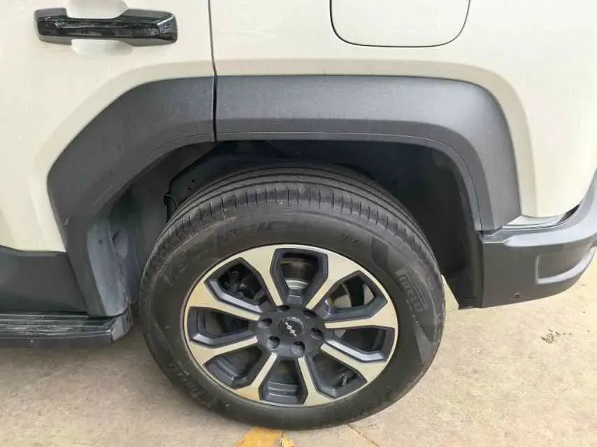 2023 FangChengBao Bao 5 1.5T 194HP L4 E-CVT PHEV 31.8KWH,autocango,china used car exporter,china ev exporter,chinese used car exporter,chinese used ev exporter