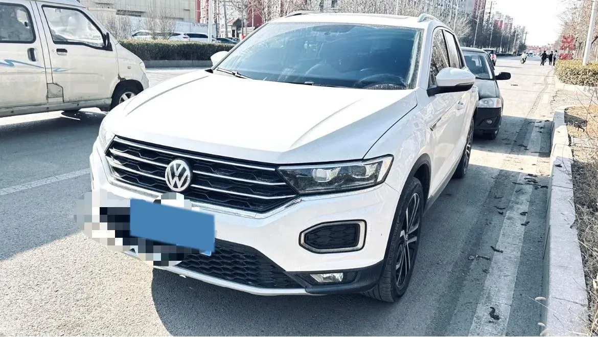 2020 Volkswagen T-Roc 1.4T 150HP L4 7DCT,autocango,china used car exporter,china ev exporter,chinese used car exporter,chinese used ev exporter