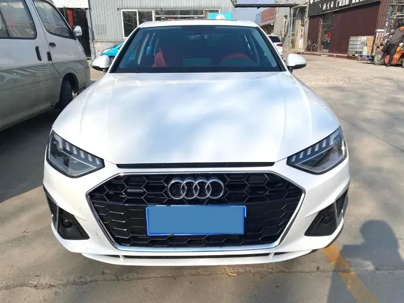 2020 Audi A4L 2.0T 190HP L4 7DCT,autocango,china used car exporter,china ev exporter,chinese used car exporter,chinese used ev exporter