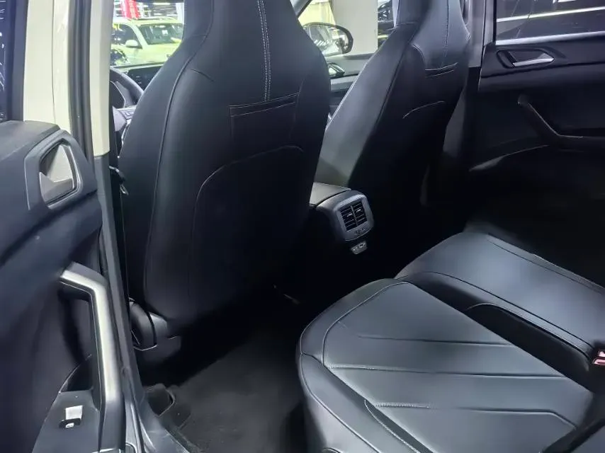 2025 Volkswagen Tharu 1.5T 160HP L4 7DCT,autocango,china used car exporter,china ev exporter,chinese used car exporter,chinese used ev exporter