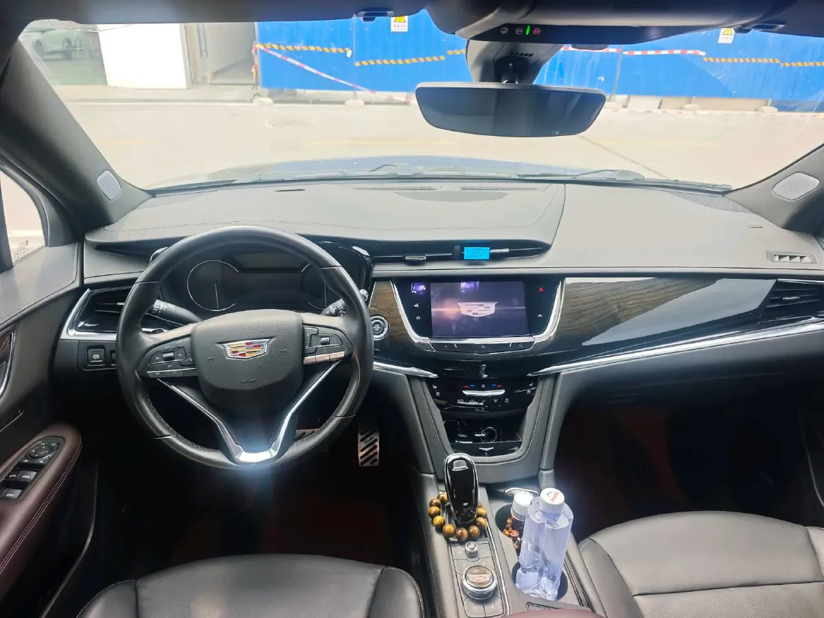 2020 Cadillac XT6 2.0T 237HP L4 9AT,autocango,china used car exporter,china ev exporter,chinese used car exporter,chinese used ev exporter