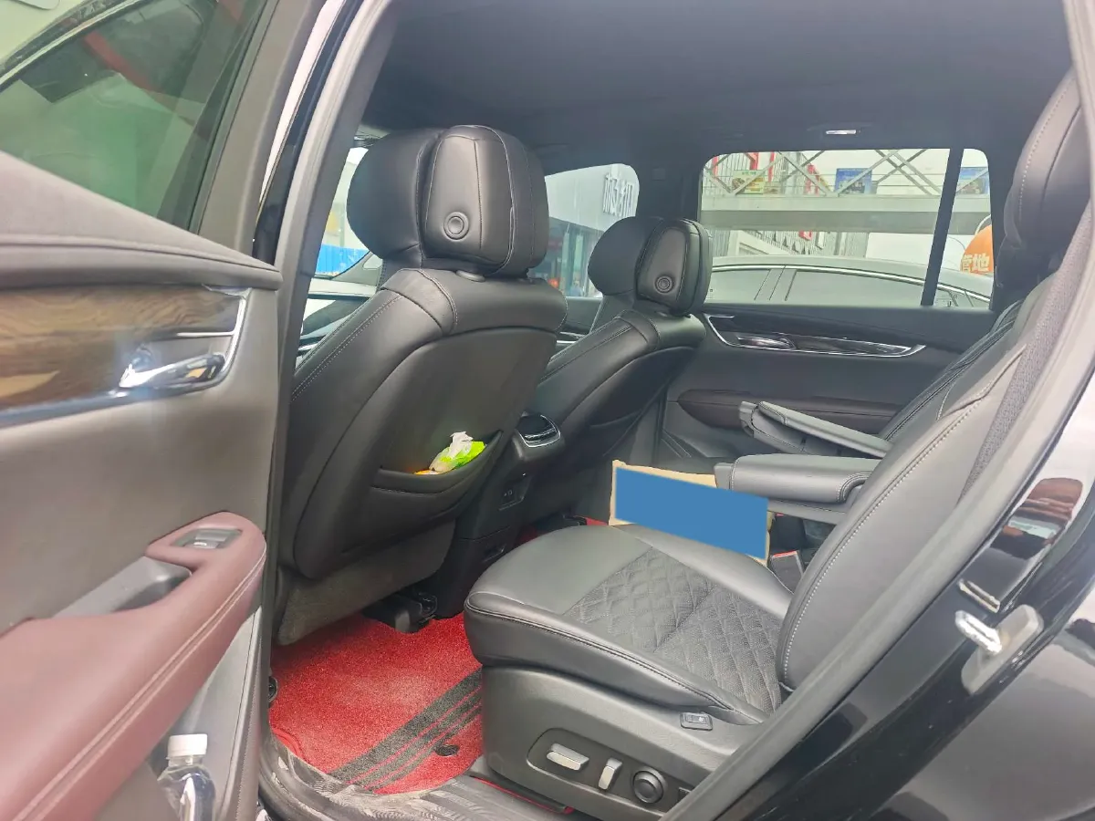 2020 Cadillac XT6 2.0T 237HP L4 9AT,autocango,china used car exporter,china ev exporter,chinese used car exporter,chinese used ev exporter