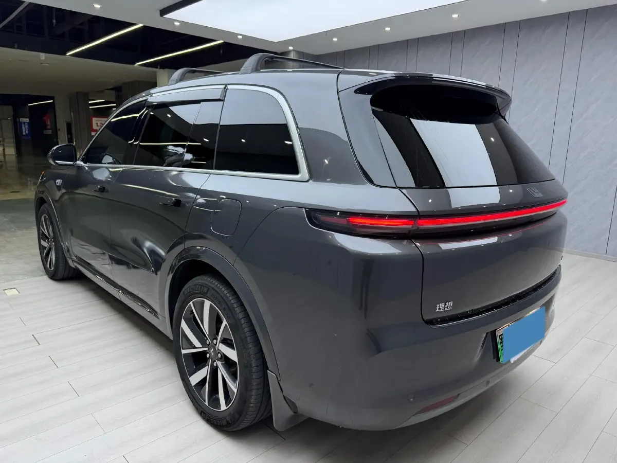 2023 Li L7 Range Extended 154HP REEV 40.9KWH,autocango,china used car exporter,china ev exporter,chinese used car exporter,chinese used ev exporter