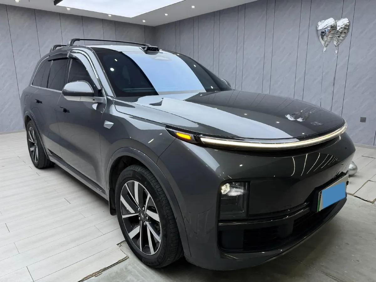 2023 Li L7 Range Extended 154HP REEV 40.9KWH,autocango,china used car exporter,china ev exporter,chinese used car exporter,chinese used ev exporter