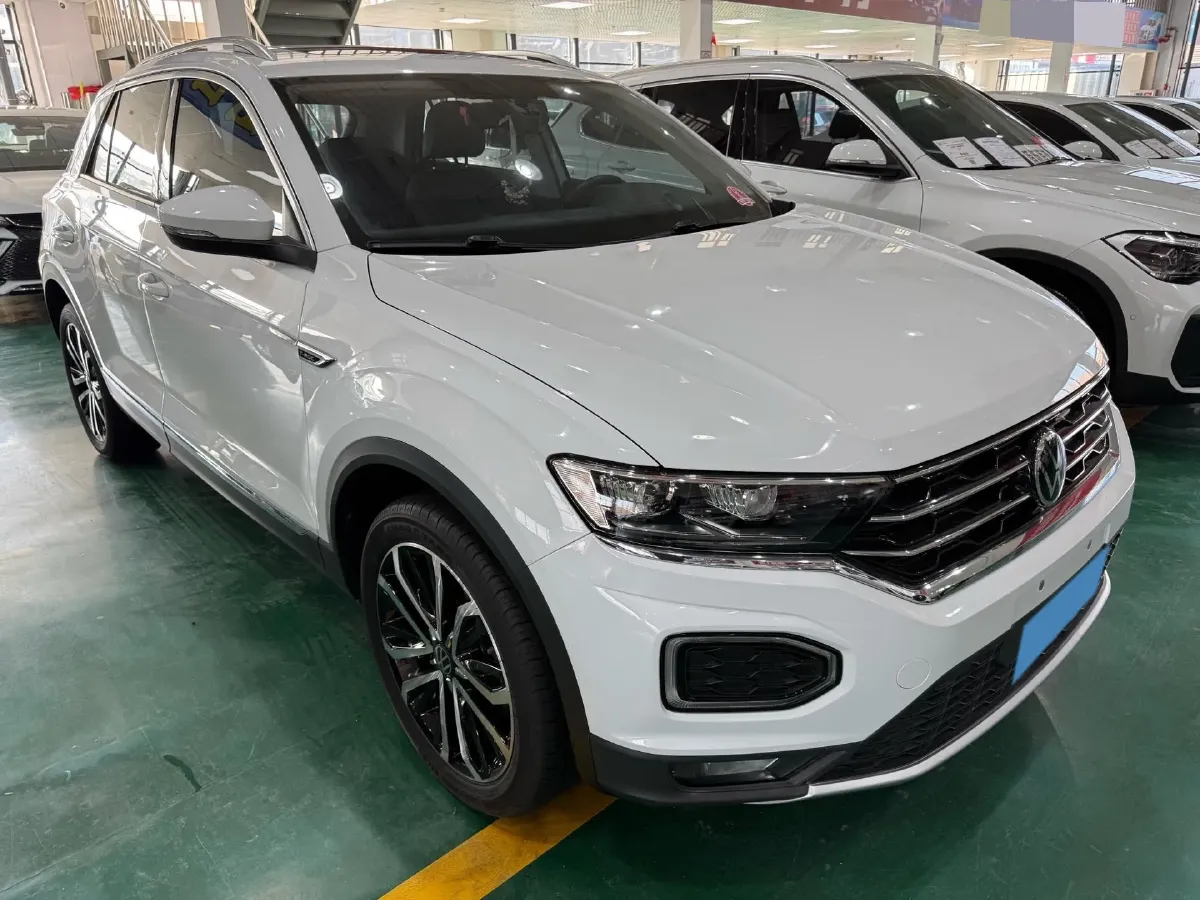 2021 Volkswagen T-Roc 1.4T 150HP L4 7DCT,autocango,china used car exporter,china ev exporter,chinese used car exporter,chinese used ev exporter