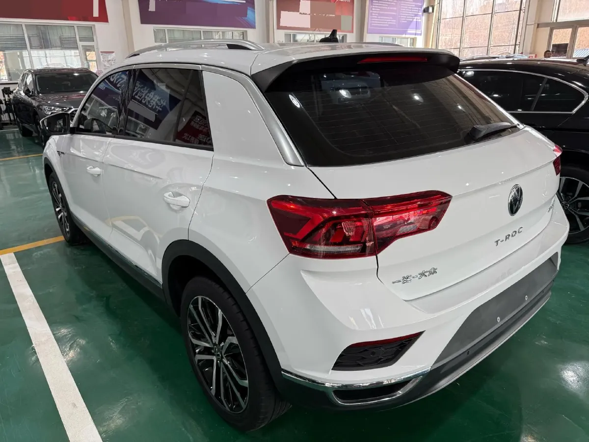 2021 Volkswagen T-Roc 1.4T 150HP L4 7DCT,autocango,china used car exporter,china ev exporter,chinese used car exporter,chinese used ev exporter