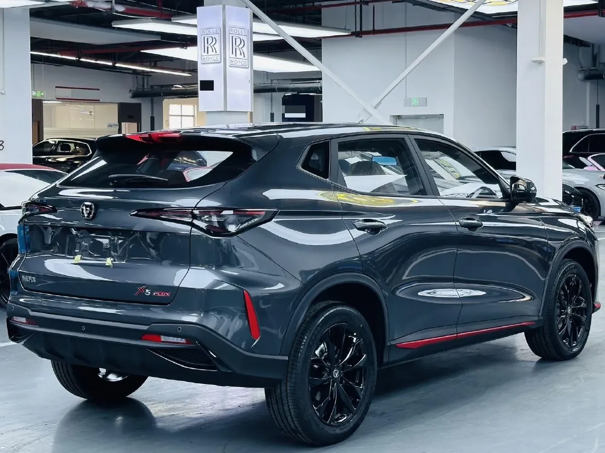 2026 ChangAn X5 PLUS 1.5T 192HP L4 7DCT,autocango,china used car exporter,china ev exporter,chinese used car exporter,chinese used ev exporter