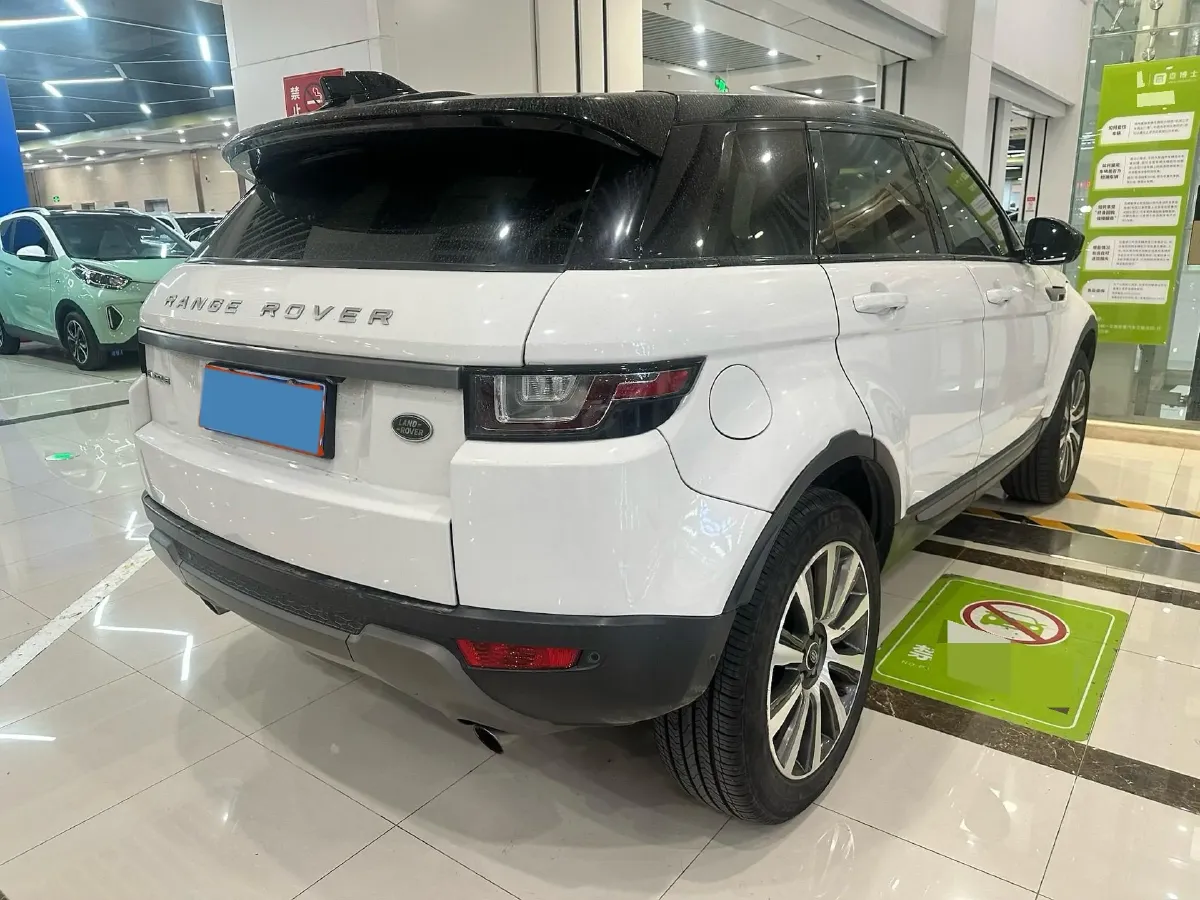 2018 Land Rover Range Rover Evoque 2.0T 241HP L4 9AT,autocango,china used car exporter,china ev exporter,chinese used car exporter,chinese used ev exporter