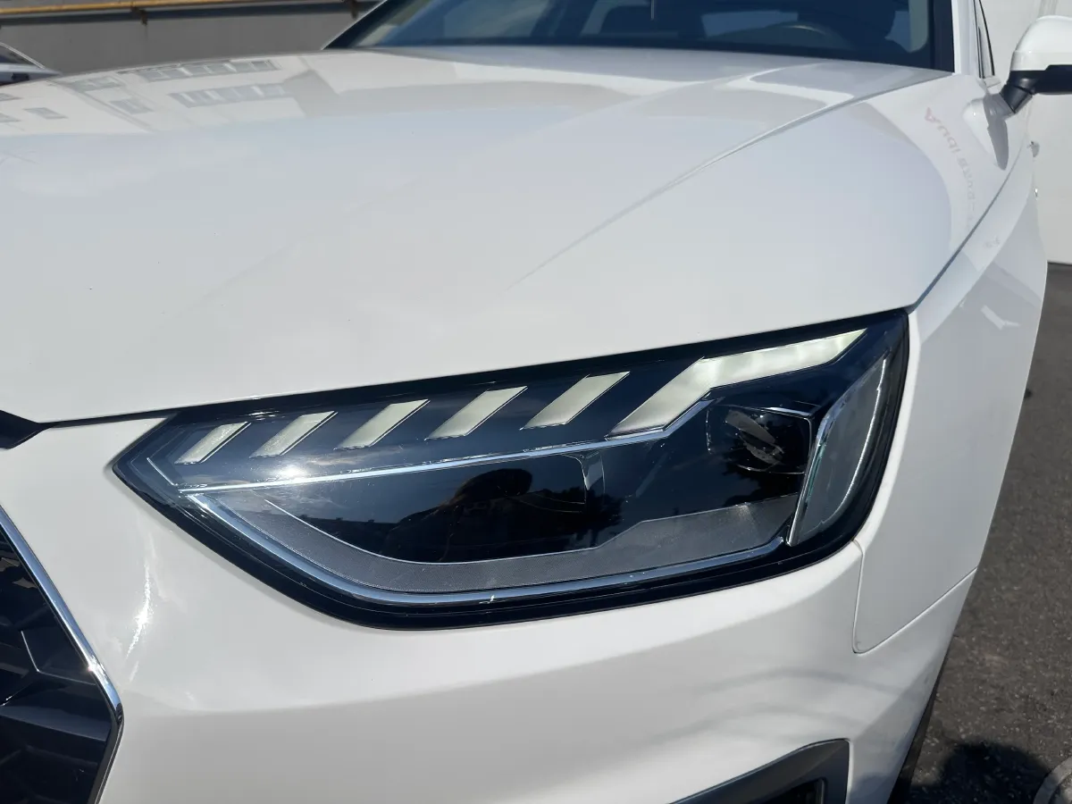 2020 Audi A4L 2.0T 190HP L4 7DCT,autocango,china used car exporter,china ev exporter,chinese used car exporter,chinese used ev exporter