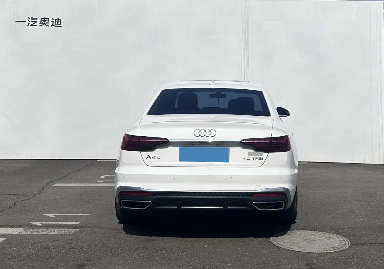 2020 Audi A4L 2.0T 190HP L4 7DCT,autocango,china used car exporter,china ev exporter,chinese used car exporter,chinese used ev exporter