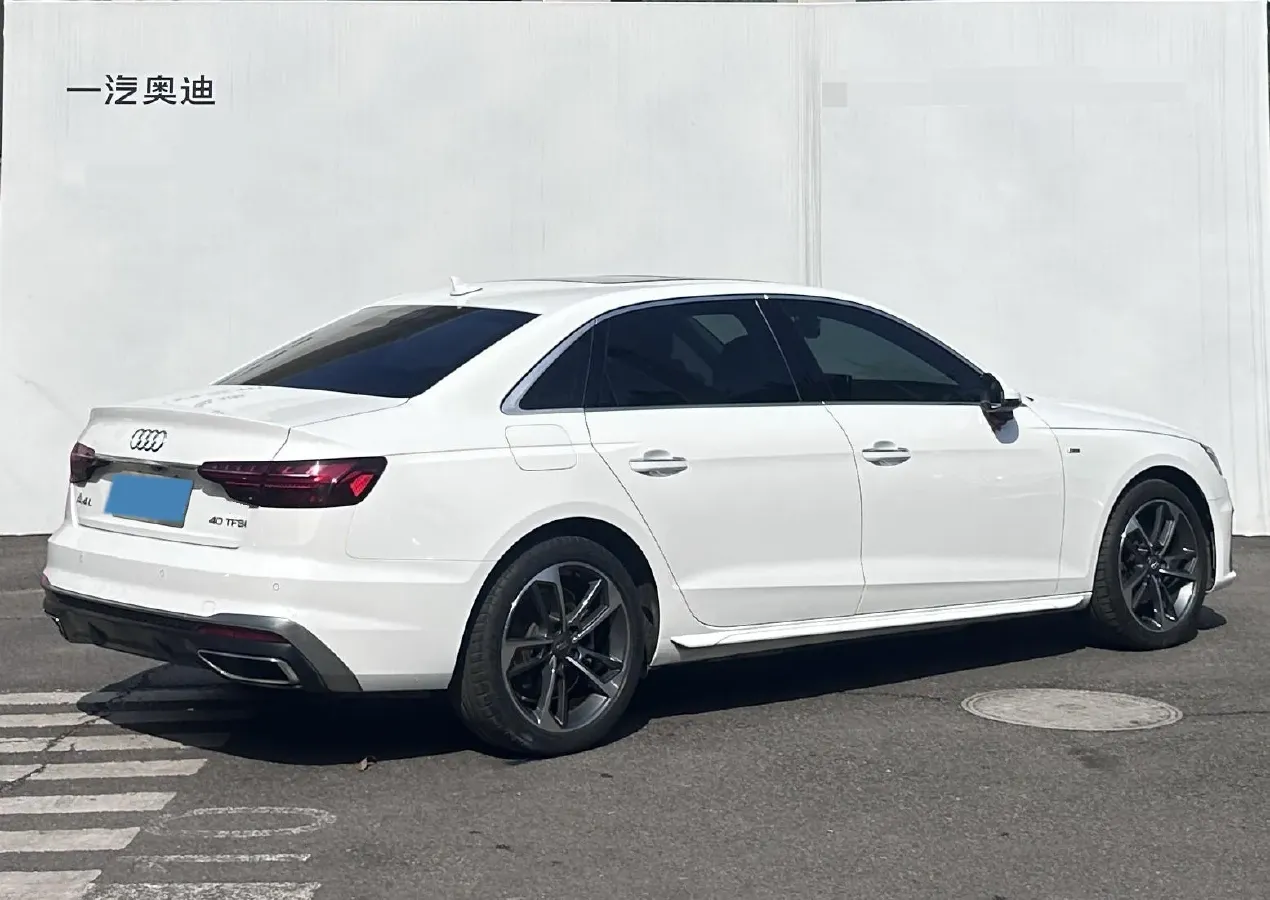 2020 Audi A4L 2.0T 190HP L4 7DCT,autocango,china used car exporter,china ev exporter,chinese used car exporter,chinese used ev exporter
