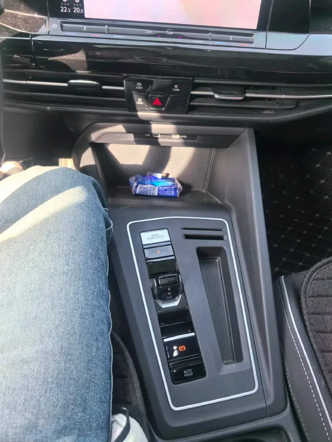 2021 Volkswagen Golf 1.4T 150HP L4 7DCT,autocango,china used car exporter,china ev exporter,chinese used car exporter,chinese used ev exporter