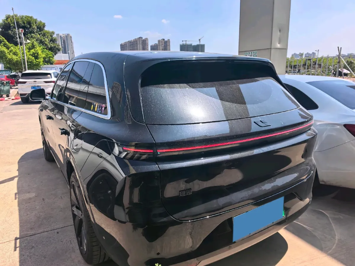 2024 Li L6 Range Extended 154HP L4 REEV 36.8KWH,autocango,china used car exporter,china ev exporter,chinese used car exporter,chinese used ev exporter