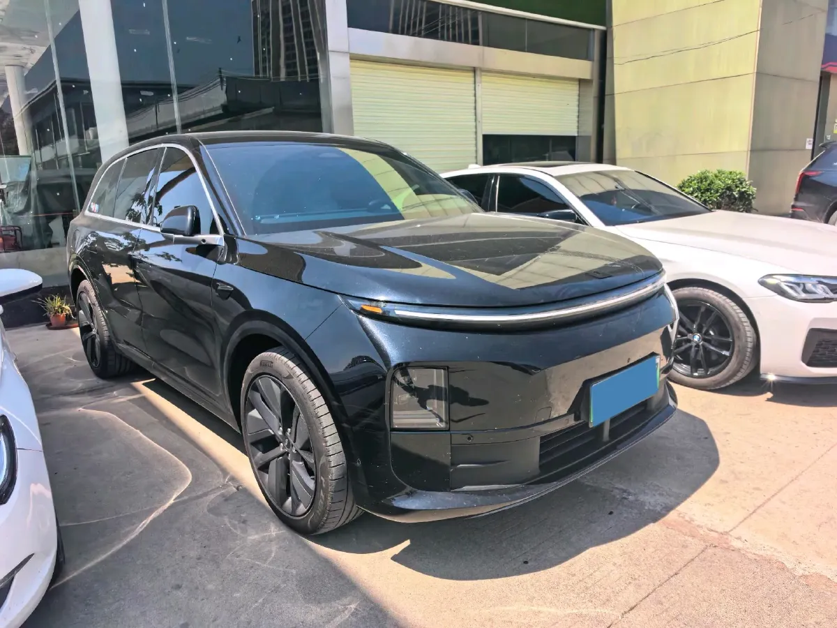 2024 Li L6 Range Extended 154HP L4 REEV 36.8KWH,autocango,china used car exporter,china ev exporter,chinese used car exporter,chinese used ev exporter