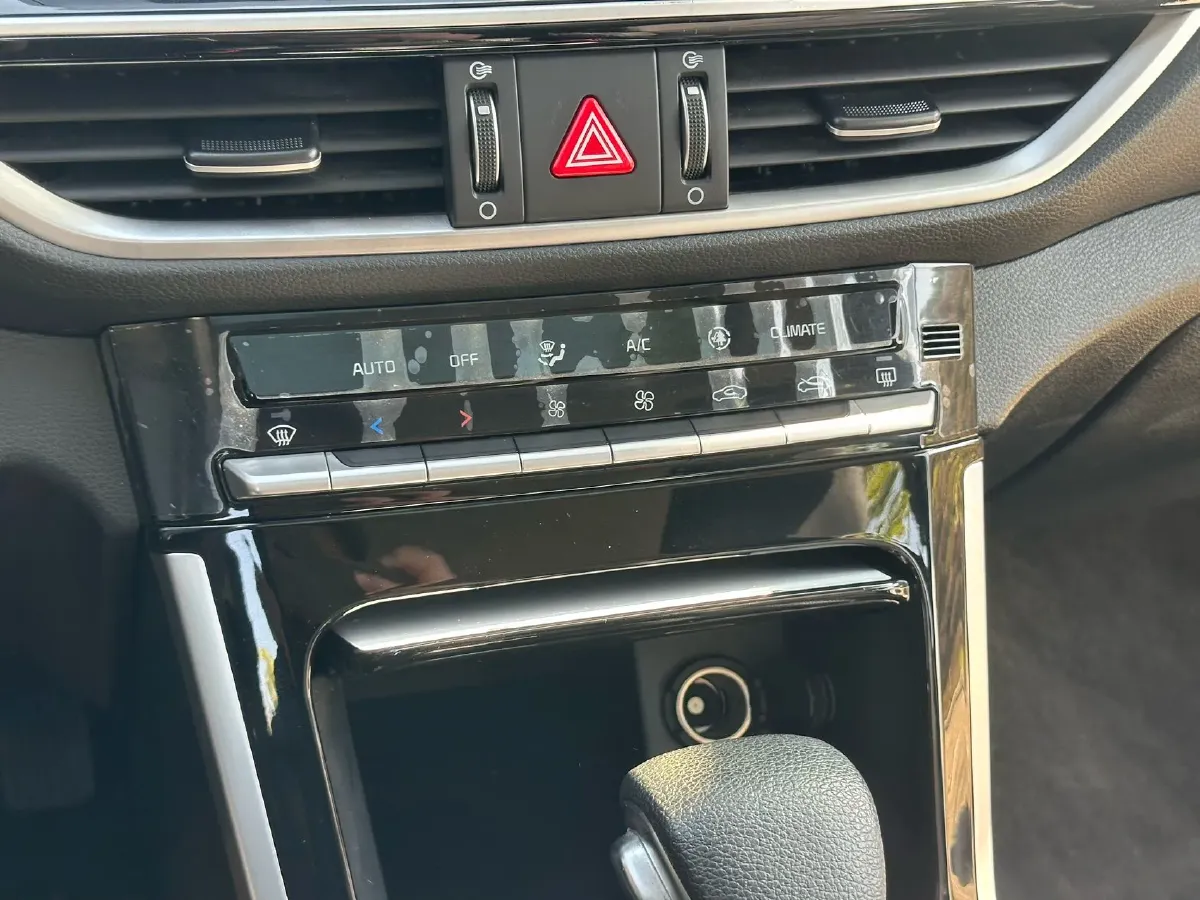 2021 Kia K3 1.5L 115HP L4 CVT,autocango,china used car exporter,china ev exporter,chinese used car exporter,chinese used ev exporter