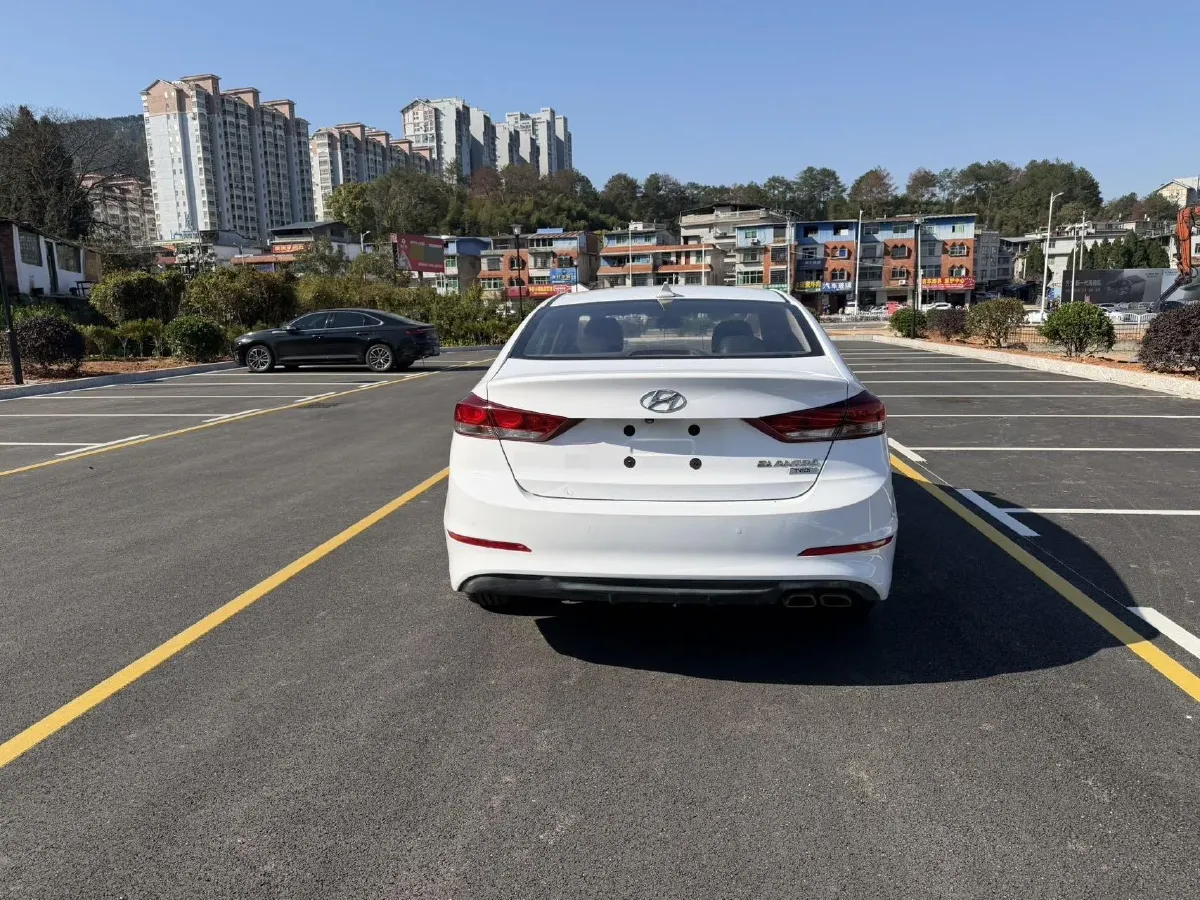 2018 Hyundai Elantra 1.4T 130HP L4 7DCT,autocango,china used car exporter,china ev exporter,chinese used car exporter,chinese used ev exporter