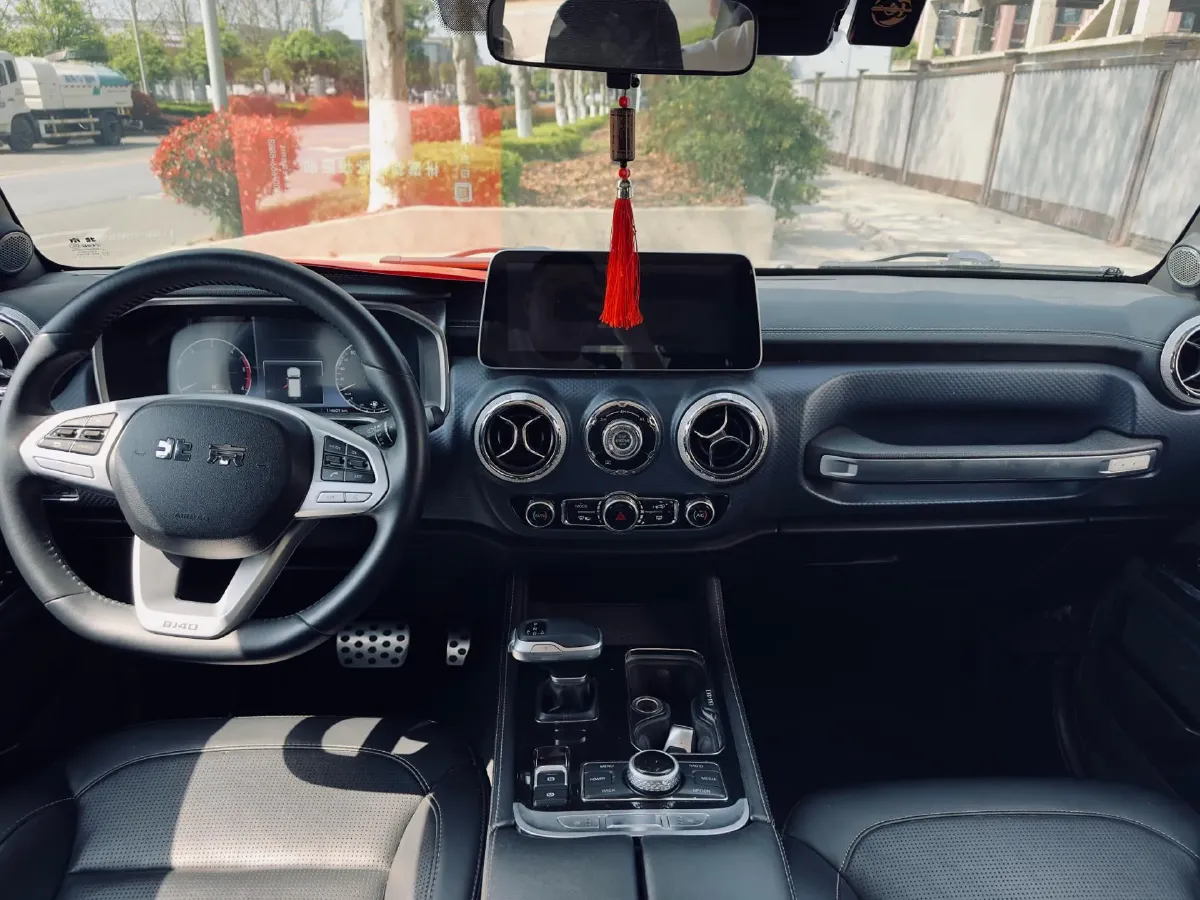 2021 Beijing BJ40 2.0T 163HP L4 8AT,autocango,china used car exporter,china ev exporter,chinese used car exporter,chinese used ev exporter