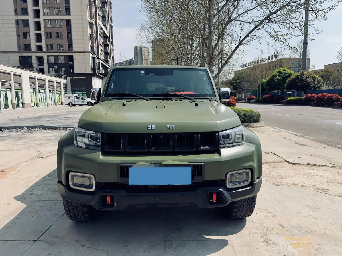2021 Beijing BJ40 2.0T 163HP L4 8AT,autocango,china used car exporter,china ev exporter,chinese used car exporter,chinese used ev exporter