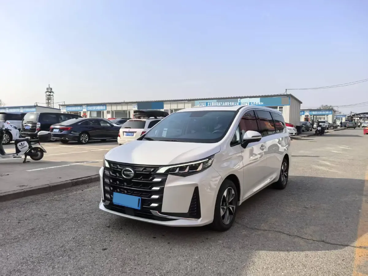 2023 GAC Trumpchi M6 1.5T 177HP L4 7DCT,autocango,china used car exporter,china ev exporter,chinese used car exporter,chinese used ev exporter