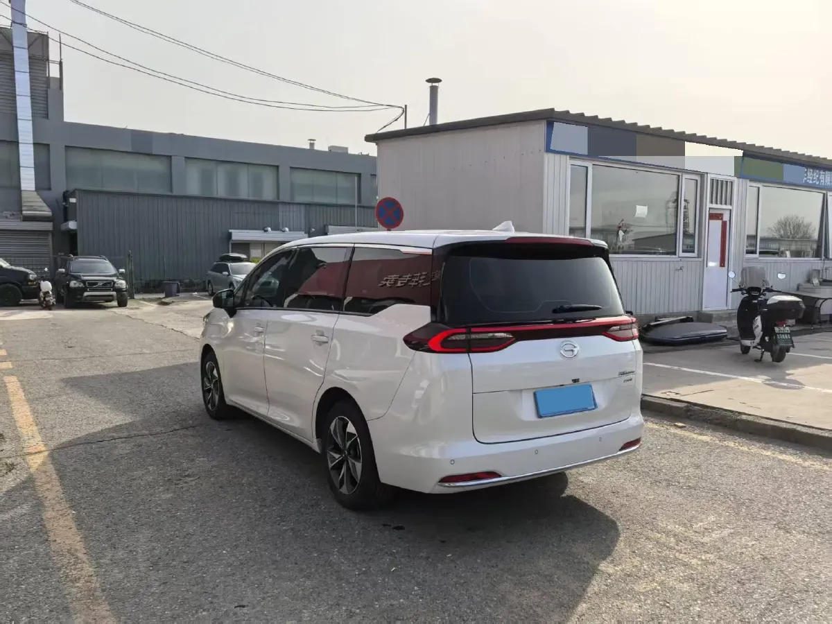 2023 GAC Trumpchi M6 1.5T 177HP L4 7DCT,autocango,china used car exporter,china ev exporter,chinese used car exporter,chinese used ev exporter