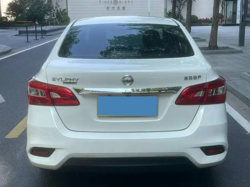 2022 Nissan Sylphy 1.6L 122HP L4 CVT,autocango,china used car exporter,china ev exporter,chinese used car exporter,chinese used ev exporter