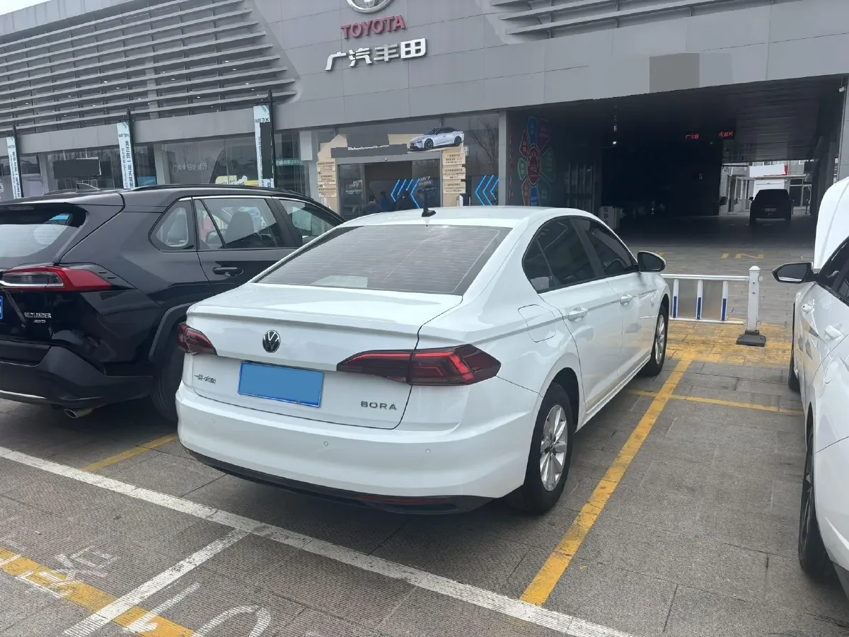 2021 Volkswagen Bora 1.5L 113HP L4 6AT,autocango,china used car exporter,china ev exporter,chinese used car exporter,chinese used ev exporter