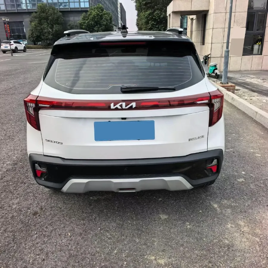 2023 Kia Seltos 1.5L 115HP L4 CVT,autocango,china used car exporter,china ev exporter,chinese used car exporter,chinese used ev exporter
