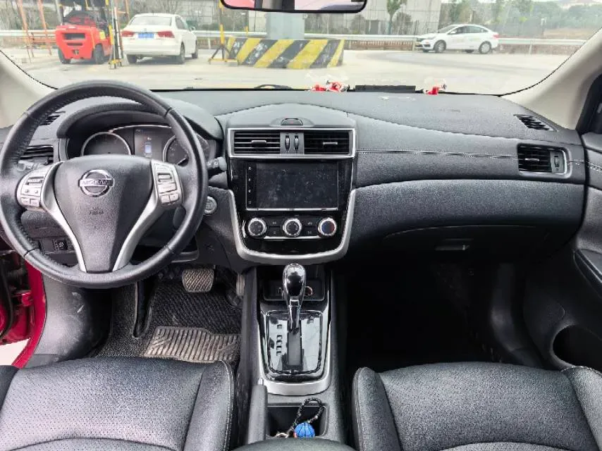 2020 Nissan Tiida 1.6L 126HP L4 CVT,autocango,china used car exporter,china ev exporter,chinese used car exporter,chinese used ev exporter