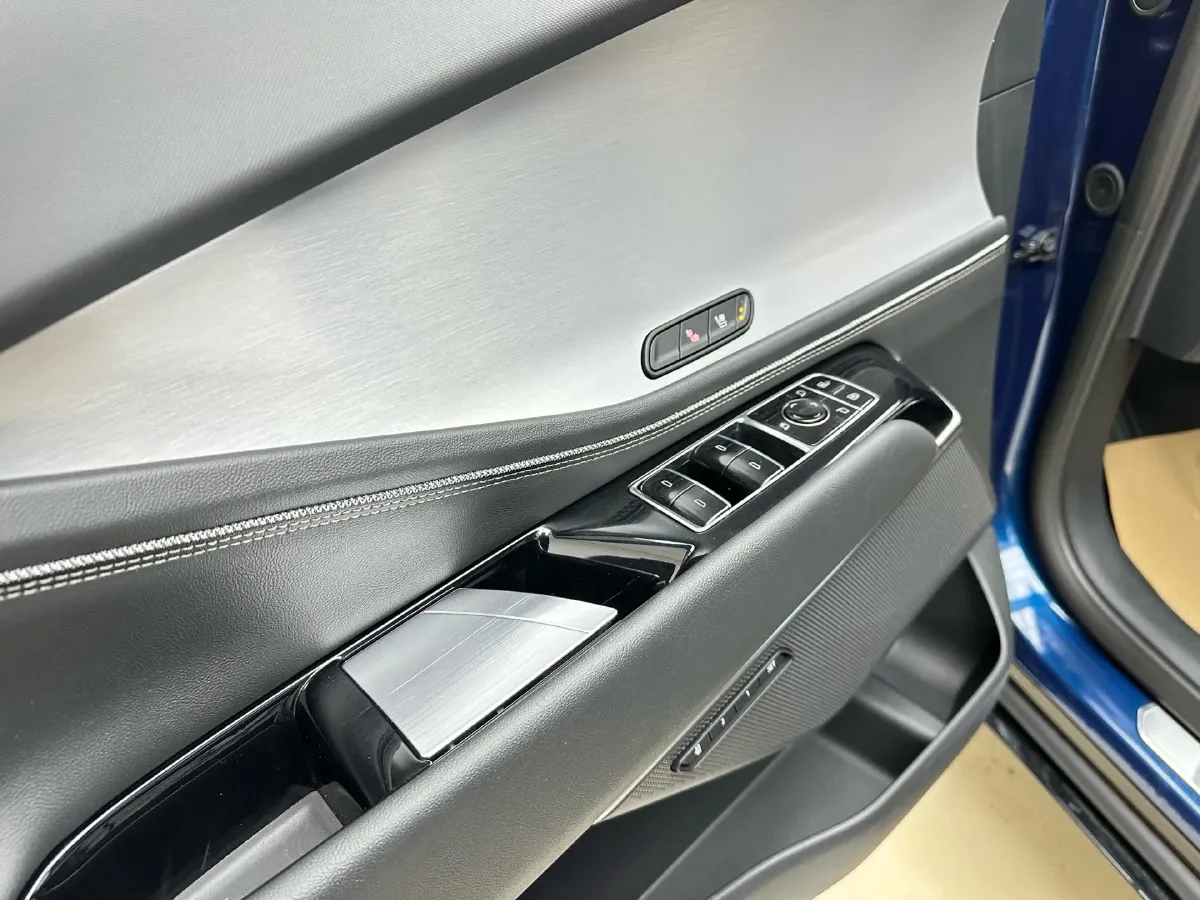 2023 Cadillac GT4 1.5T 211HP L4 9AT,autocango,china used car exporter,china ev exporter,chinese used car exporter,chinese used ev exporter