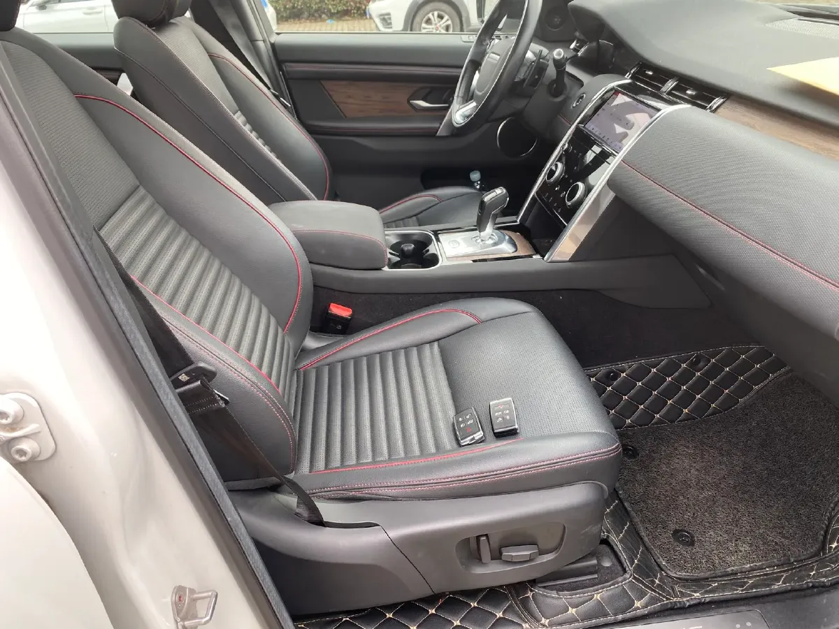 2020 Land Rover Discovery Sport 2.0T 249HP L4 9AT,autocango,china used car exporter,china ev exporter,chinese used car exporter,chinese used ev exporter