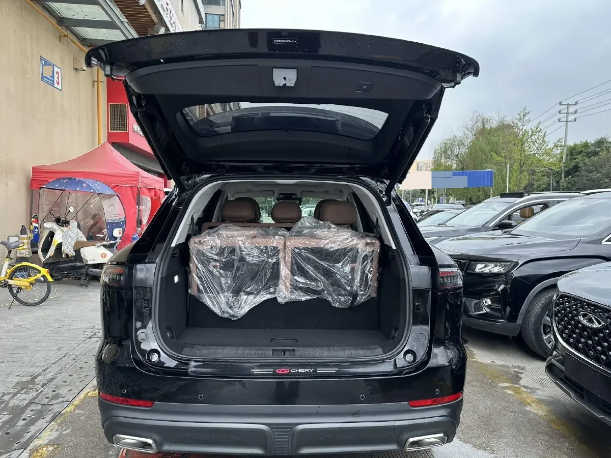 2024 Chery Tiggo8L 2.0T 254HP L4 8AT,autocango,china used car exporter,china ev exporter,chinese used car exporter,chinese used ev exporter