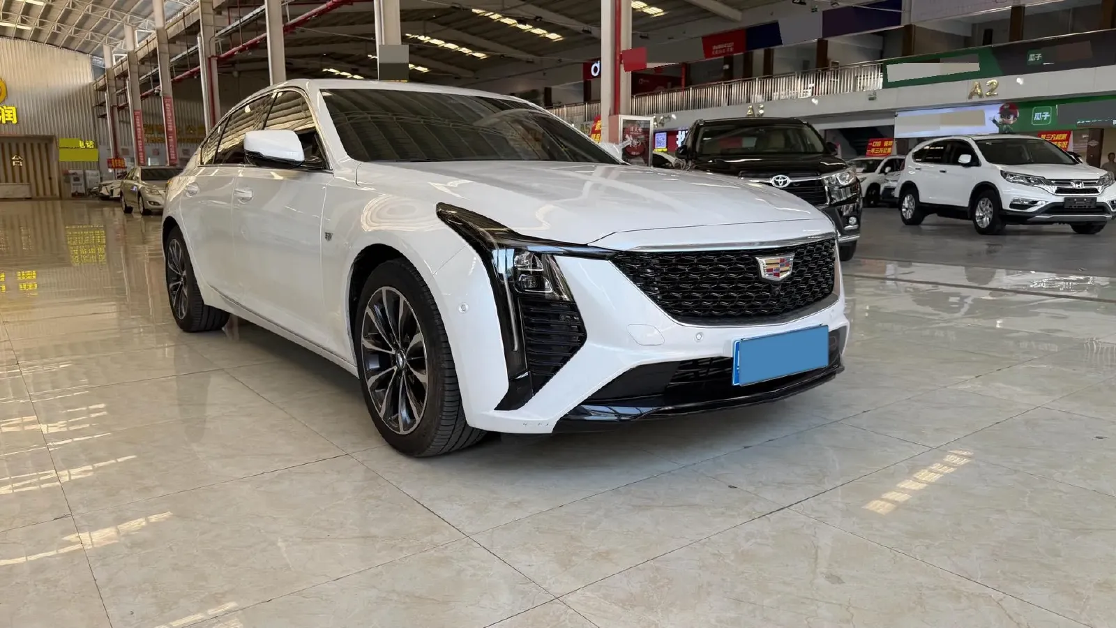 2025 Cadillac CT5 2.0T 237HP L4 10AT,autocango,china used car exporter,china ev exporter,chinese used car exporter,chinese used ev exporter