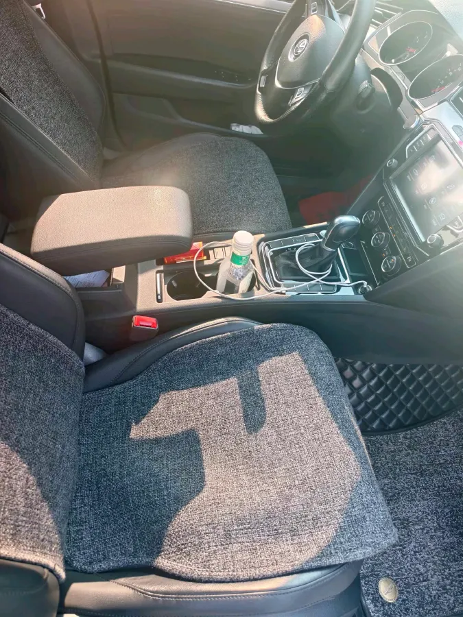 2019 Chevrolet Malibu XL 2.0T 241HP L4 9AT,autocango,china used car exporter,china ev exporter,chinese used car exporter,chinese used ev exporter