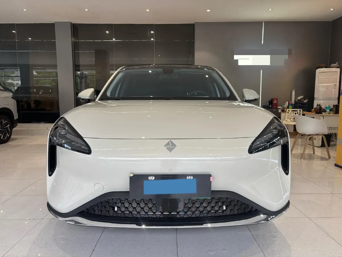 2026 BaoJun E6 BEV,autocango,china used car exporter,china ev exporter,chinese used car exporter,chinese used ev exporter