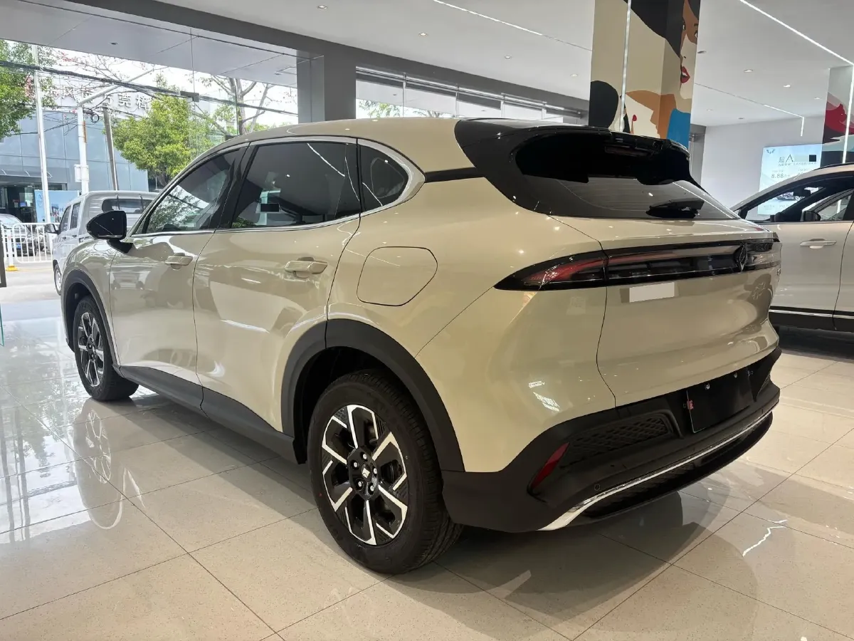 2026 BaoJun E6 BEV,autocango,china used car exporter,china ev exporter,chinese used car exporter,chinese used ev exporter