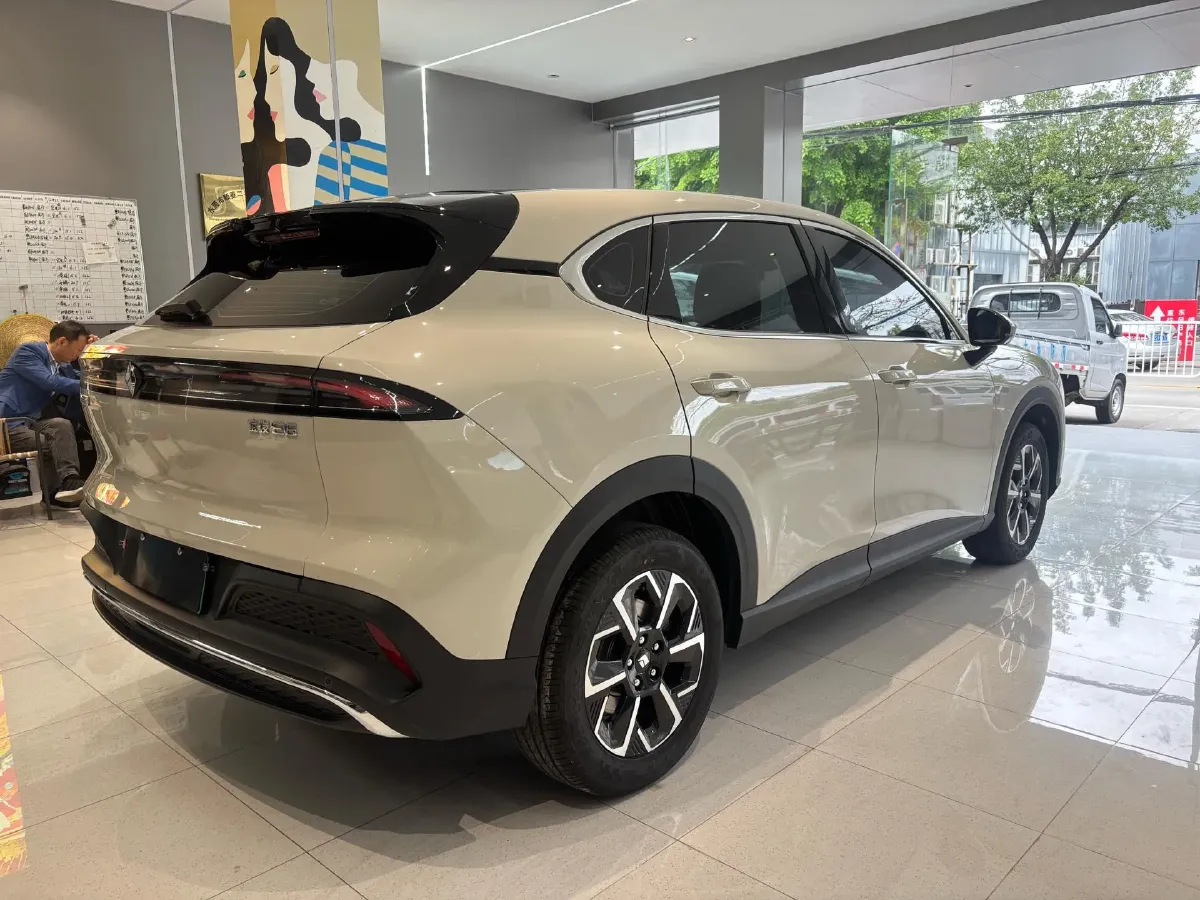 2026 BaoJun E6 BEV,autocango,china used car exporter,china ev exporter,chinese used car exporter,chinese used ev exporter